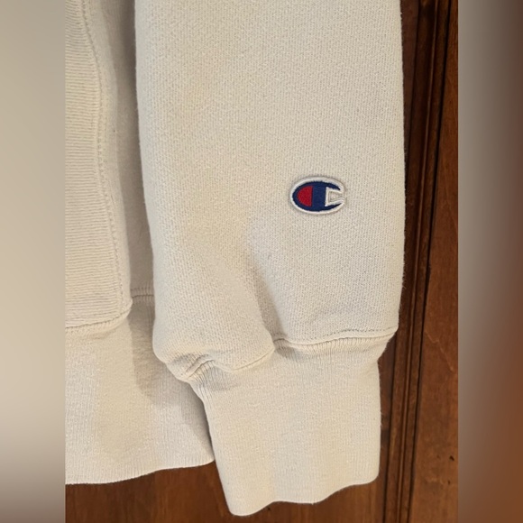 Champion White Crew Sweatshirt w/ Logo | Size Large | Preowned | Good condition - Picture 4 of 6